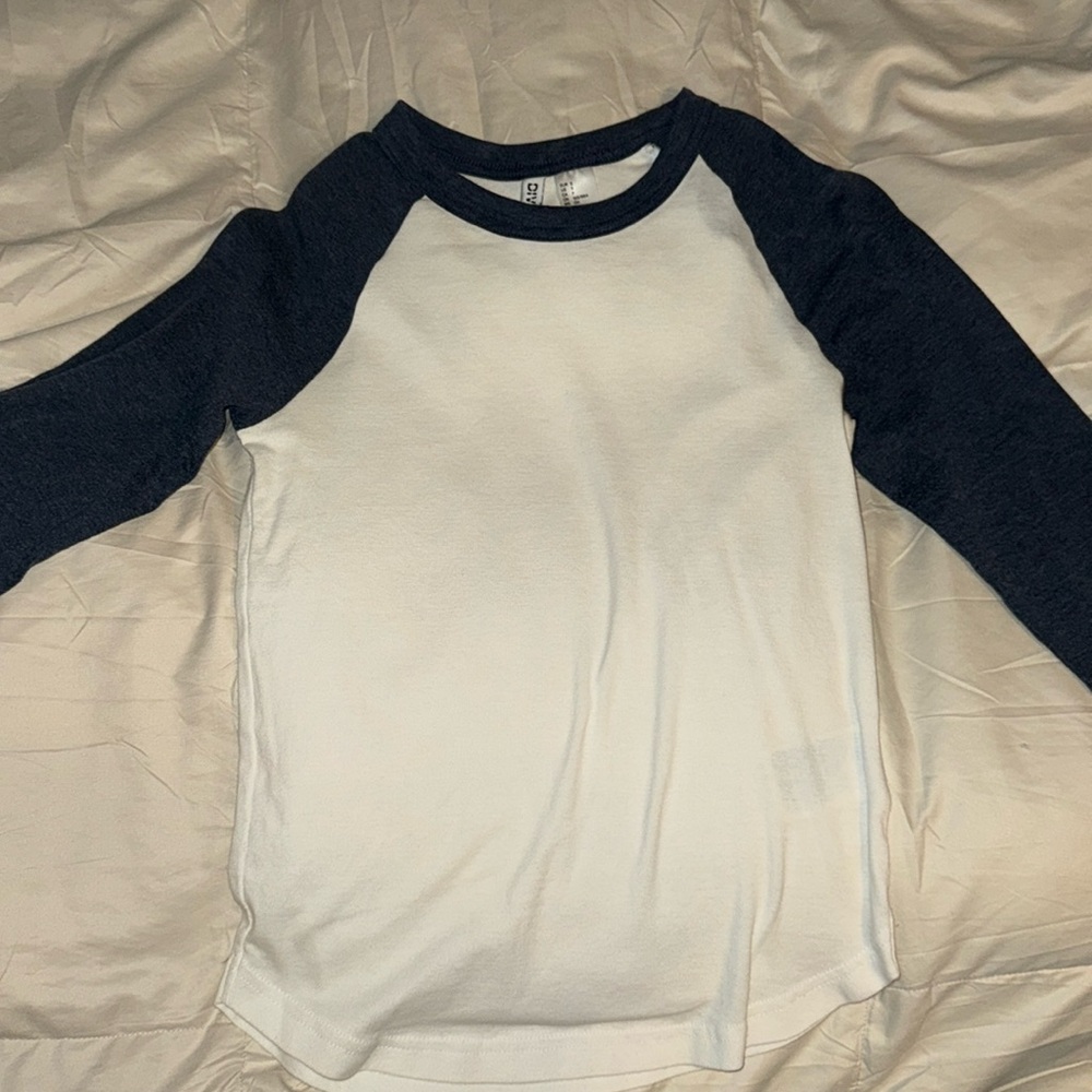4 - Divided baseball tee’s
